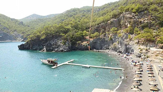ORTACA AŞI KOYU, GÖRENLERİ MEST EDİYOR