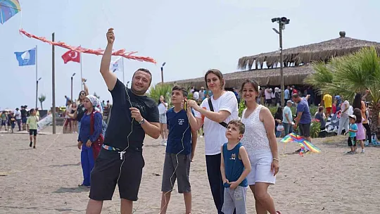 2'nci uçurtma şenliği gerçekleştirildi