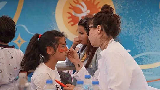 2'nci uçurtma şenliği gerçekleştirildi