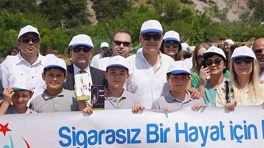 'Dünya tütünsüz günü' yürüyüşü