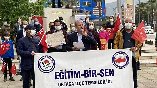 Ortaca'da Eğitim Bir-Sen'den emekli amirallerin açıklamasına tepki