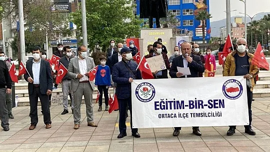 Ortaca'da Eğitim Bir-Sen'den emekli amirallerin açıklamasına tepki