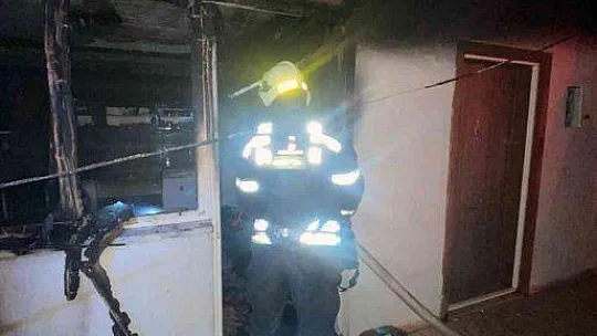 ORTACA'DA EV YANGINI