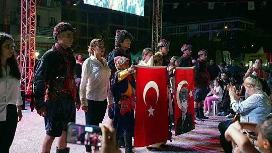 Festival coşkusu devam ediyor