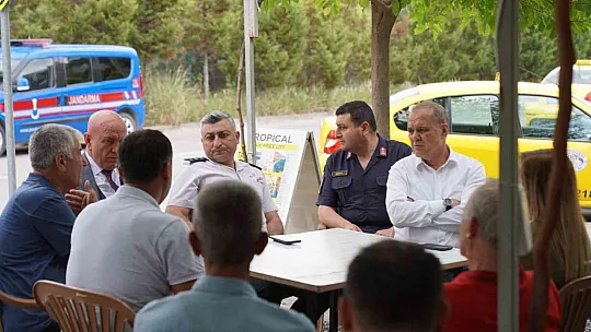 Kaymakam ve Belediye Başkanı taksi duraklarını ziyaret etti