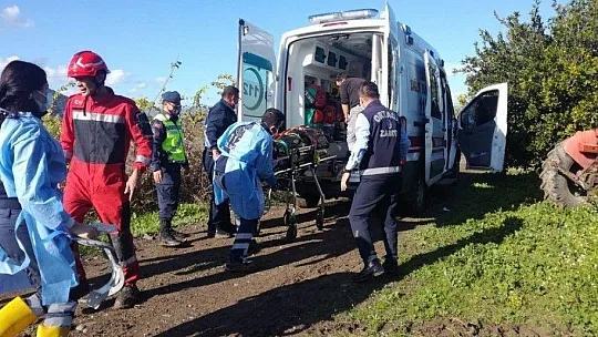 Ortaca'da traktör römorku devrildi: 1 ölü