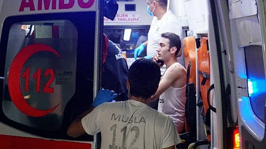 Ortalığı savaş alanına çevirdi, yaralıları otomobilde bırakıp kaçtı