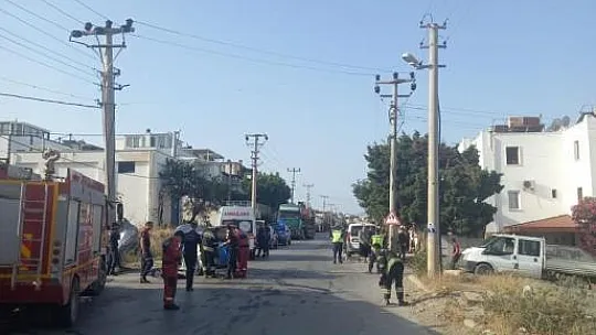Sürücü olay yerinde hayatını kaybetti