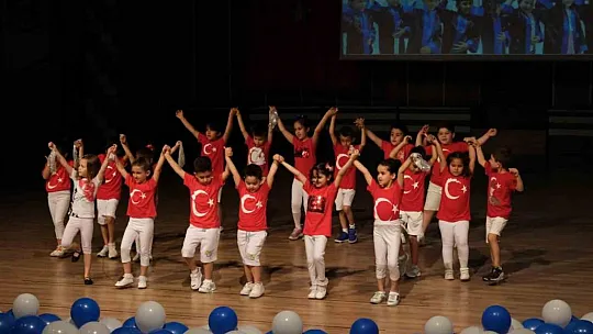 Konacık Anaokulu'nda mezuniyet sevinci