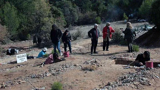 Özlüce fosil kazıları 9 yıl aradan sonra tekrar başladı