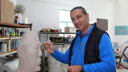 Pandemi sürecini Bodrum'da geçiren ünlü isimler sanata merak sardı