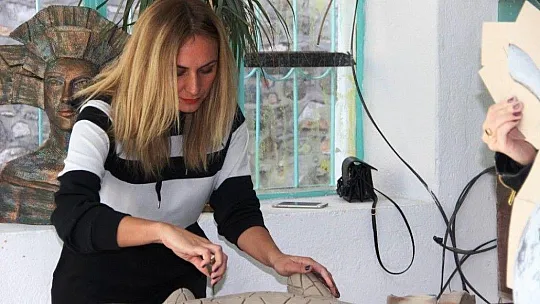Pandemi sürecini Bodrum'da geçiren ünlü isimler sanata merak sardı