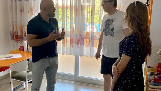 Nursel özdemir Prof. Dr. Binyamin Birkan ile çalışıyor