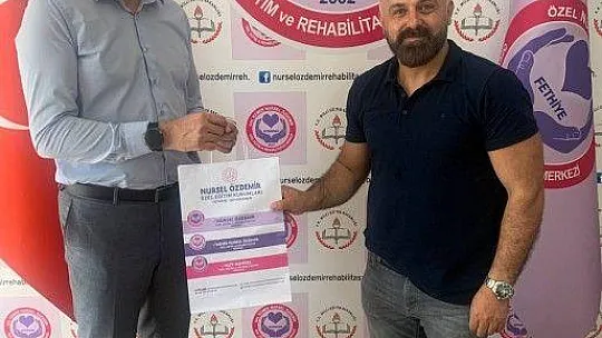 Nursel Özdemir Kurumları Ata Kolejini Ağırladı