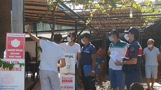 Plajlarda jandarmadan maske uyarısı