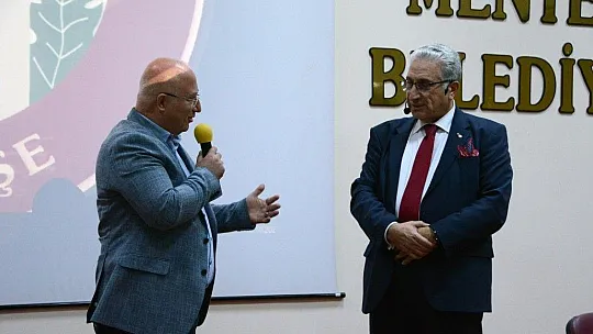 Prof. Dr. Aydın ve Yazar Ezmeci Okurlarıyla Buluştu