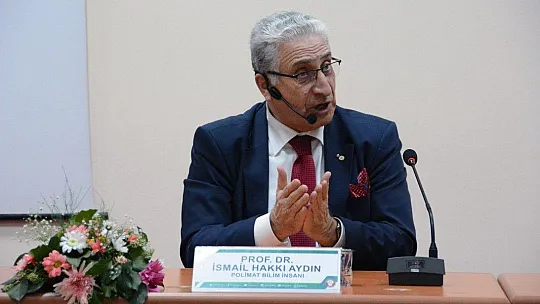 Prof. Dr. Aydın ve Yazar Ezmeci Okurlarıyla Buluştu