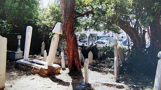 'RODOS VE İSTANKÖY'DE TÜRKLERE KÜLTÜREL SOYKIRIM UYGULANIYOR'