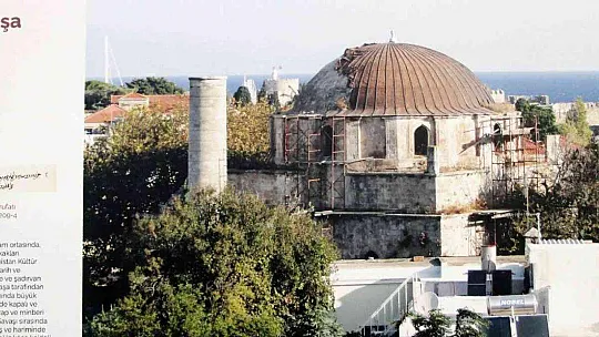 'RODOS VE İSTANKÖY'DE TÜRKLERE KÜLTÜREL SOYKIRIM UYGULANIYOR'