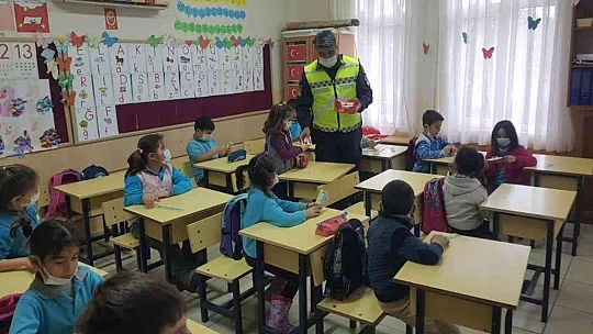 Proje ile öğrencilerin Jandarma'ya bakış açısı değişti