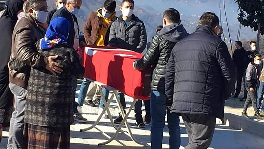 Şehit polis Özcan Turan toprağa verildi
