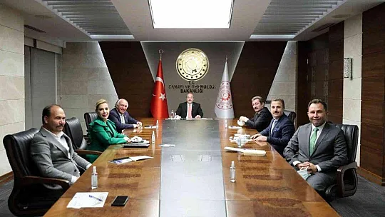 Rektör Çiçek, Sanayi ve Teknoloji Bakanı Varank'ı ziyaret etti