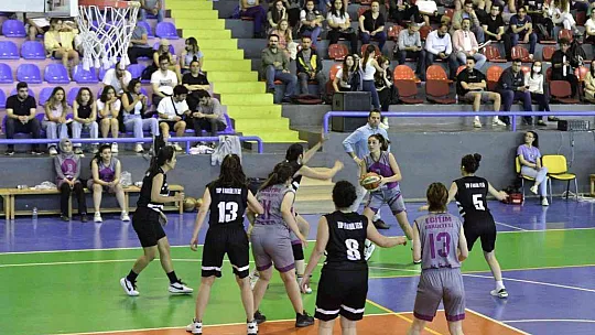 Rektörlük Basketbol turnuvası ödülleri verildi