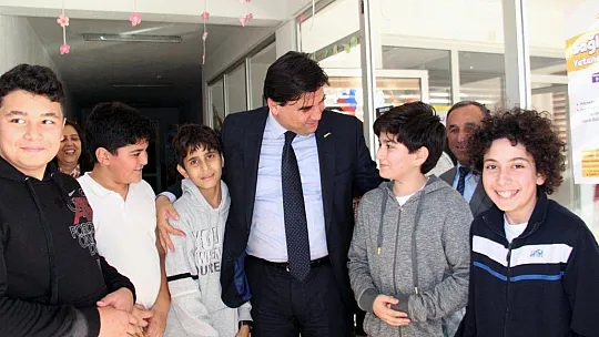 Öğrencilerin Karaca Sevgisi