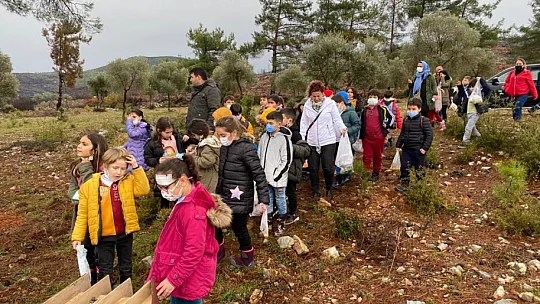 Öğrencilerle geri dönüşümde farkındalık çalışmaları