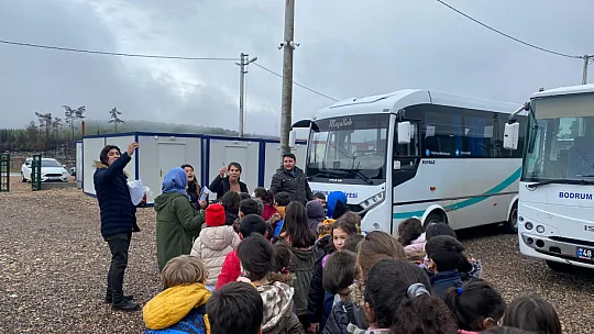 Öğrencilerle geri dönüşümde farkındalık çalışmaları