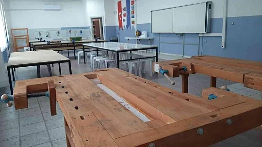 Robotik kodlama atölyesi açılışı yapıldı