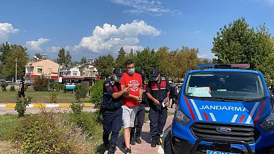 Rus çiftin kıskançlık kavgası cinayetle bitti