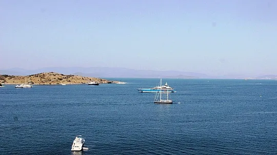 Rus milyarder 400 milyon dolarlık yatıyla 3 aydır Bodrum'da tatil yapıyor