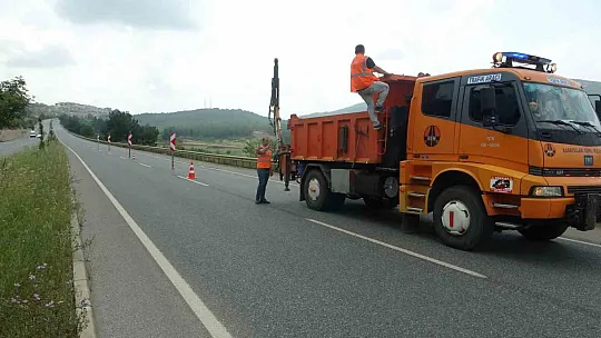 Sağanak Yağışın Etkisi İle Yol Çöktü
