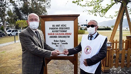 Sağlık Çalışanları için Anıt Ağaç dikildi