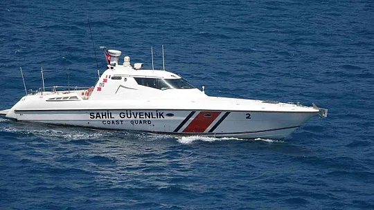 Sahil Güvenlik gemisi 19 Mayıs'ta gençleri ağırladı