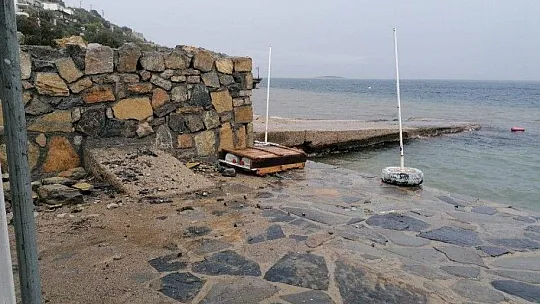 Sahile örülen 'utanç duvarı' çevrecileri ayağa kaldırdı