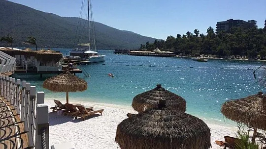 Sahile serilen beyaz kumdaki korkunç gerçek ortaya çıktı: Yüzde 55'i mermer tozu