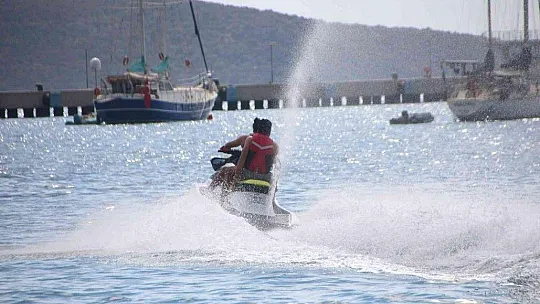 Sahiller yaz mevsimini aratmıyor