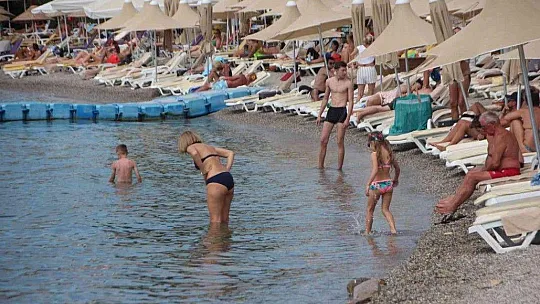 Sahiller yaz mevsimini aratmıyor