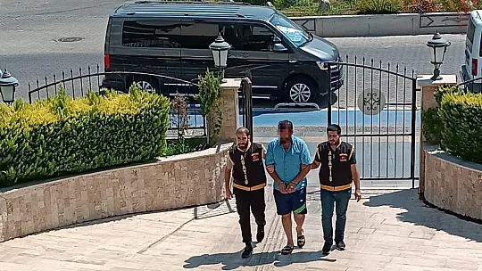 SAHTE DOLARLA TATİL PLANI SUYA DÜŞTÜ