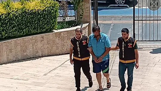 SAHTE DOLARLA TATİL PLANI SUYA DÜŞTÜ
