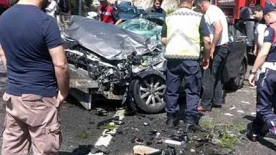 Sakartepe Rampasında Araç Uçtu