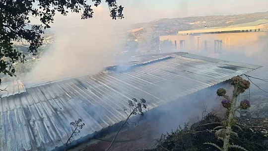 Şantiyenin deposunda üst üste patlama yaşandı