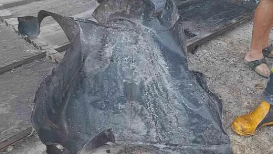 Şantiyenin deposunda üst üste patlama yaşandı