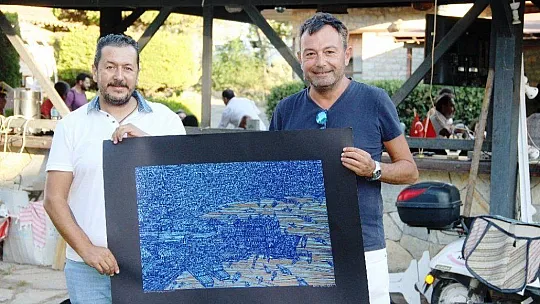 Şarkıcı Bora Gencer ünlü ressamın tablosunu almak için ter döktü
