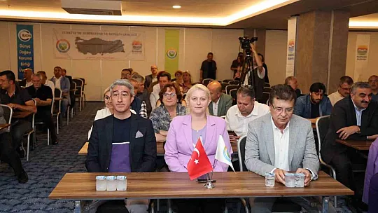 Şehirleşme ve deprem Marmaris'te konuşuldu