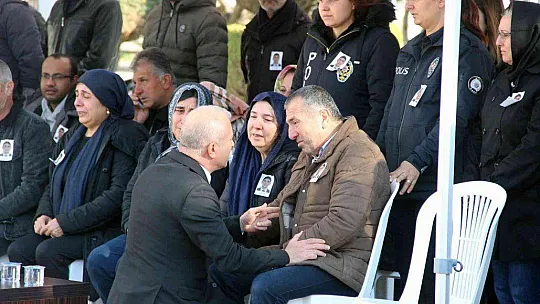 ŞEHİT KOMİSER İÇİN EMNİYET MÜDÜRLÜĞÜNDE TÖREN