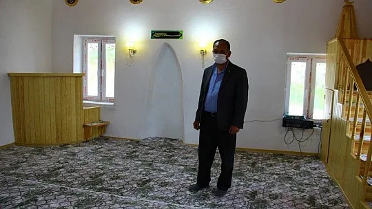 Sek köyü 36 yıl sonra ezan sesine kavuştu