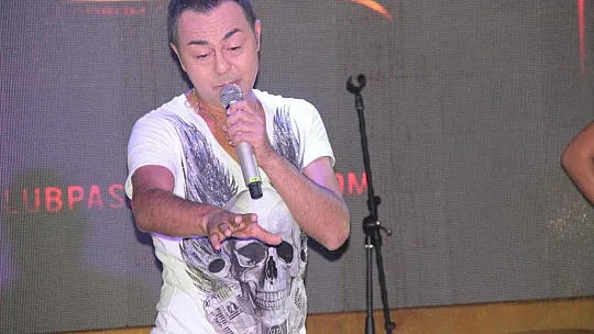 Serdar Ortaç'tan kötü haber, konserleri iptal oldu